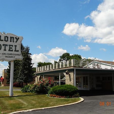 Colony Motel Brookfield Dış mekan fotoğraf