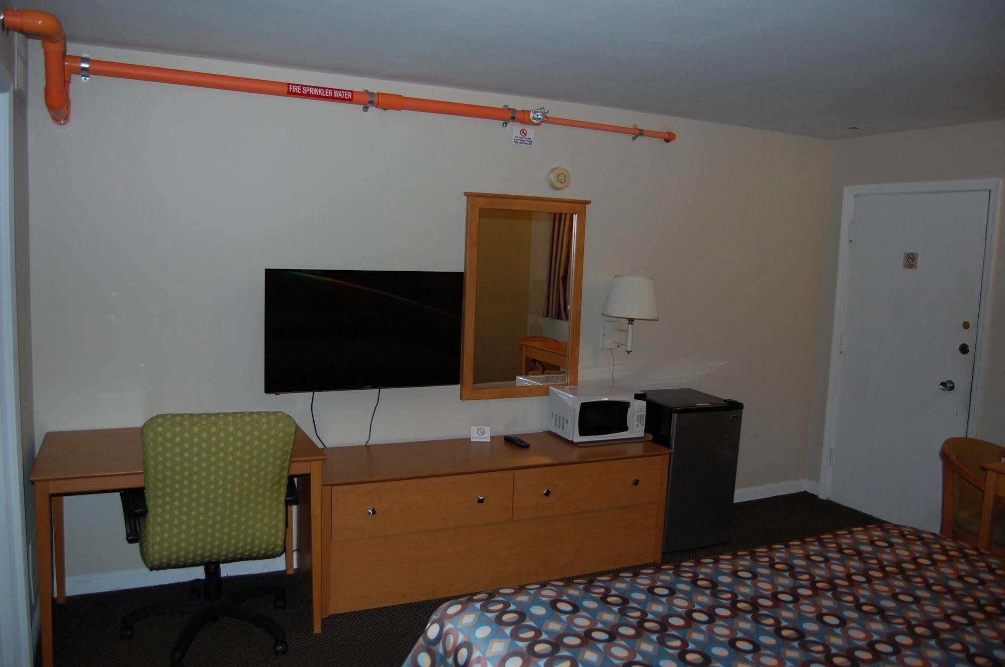Colony Motel Brookfield Dış mekan fotoğraf